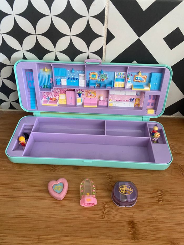 Trousse façon plumier polly pocket + accessoires
