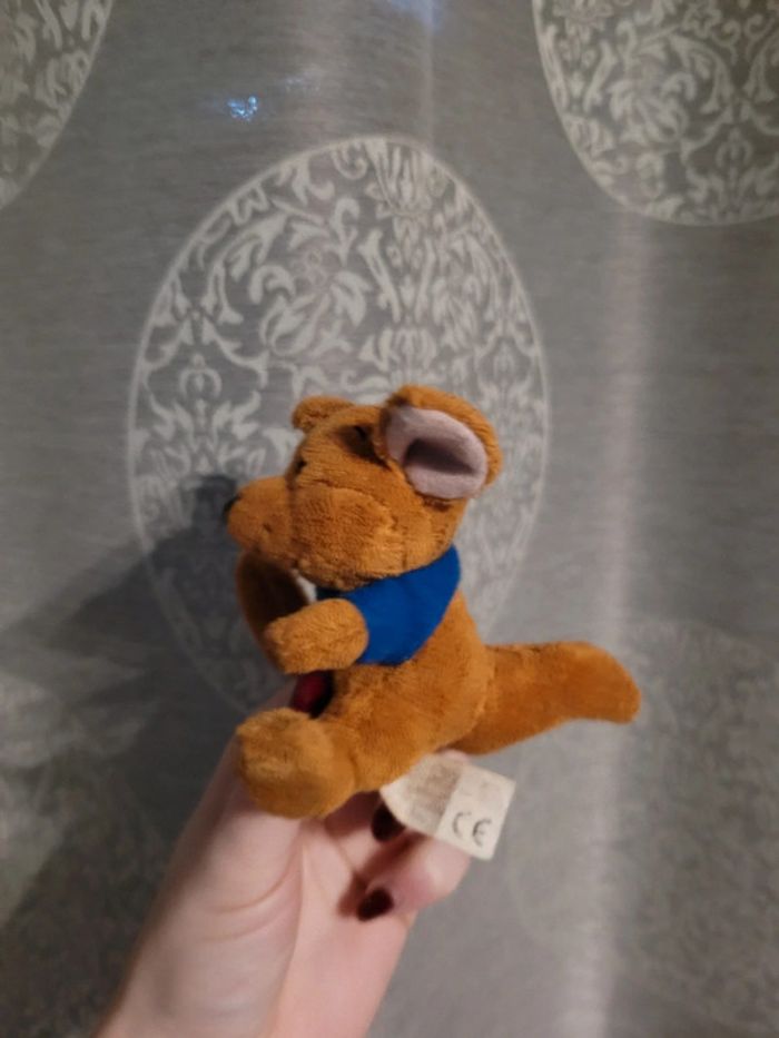 Petite peluche disney petit gourou de winnie - photo numéro 3