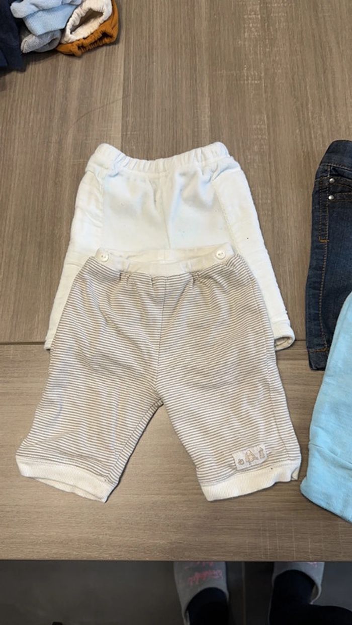 Lot de pantalons - photo numéro 2