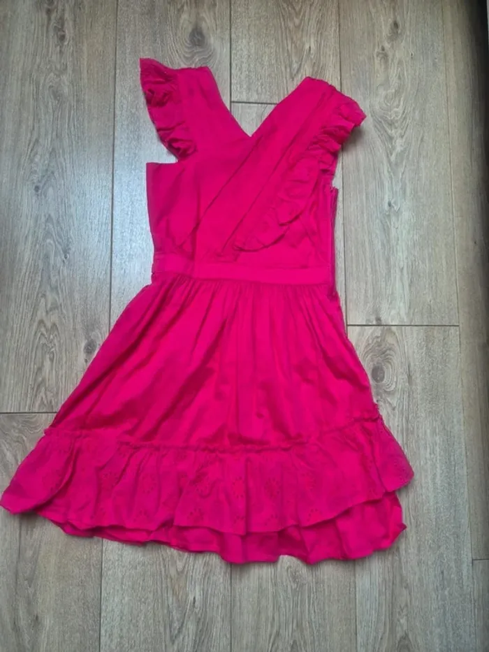 Robe type ibérique (espagnole) tape à l'œil rose fuchsia 12 ans neuve