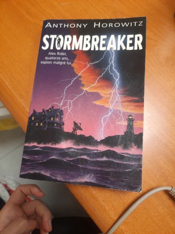Livre stormbreaker