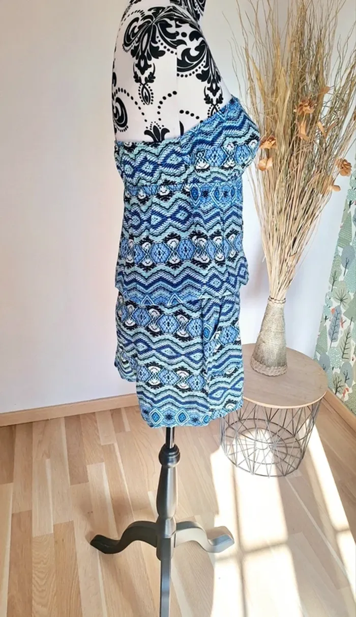 Jolie combishort femme taille 36/38 - photo numéro 4