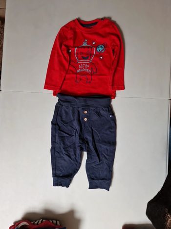 Tee-shirt manches longues +pantalon