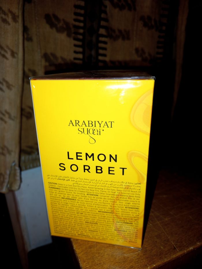 Lemon sorbet b'y arabiyat sugar made m'y perfumes - photo numéro 3