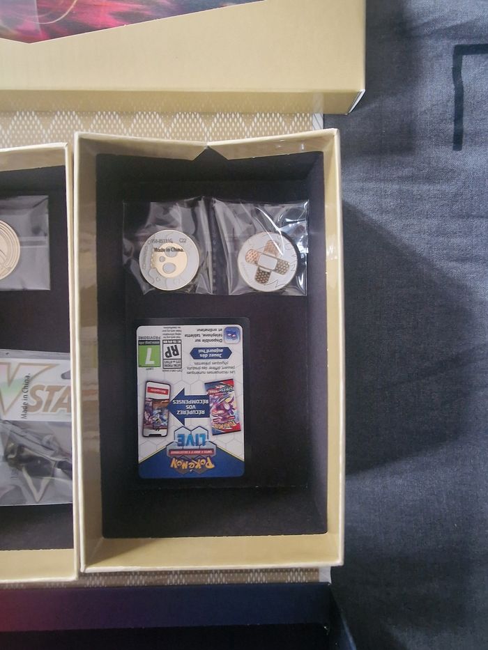 Coffret dracaufeu - photo numéro 4