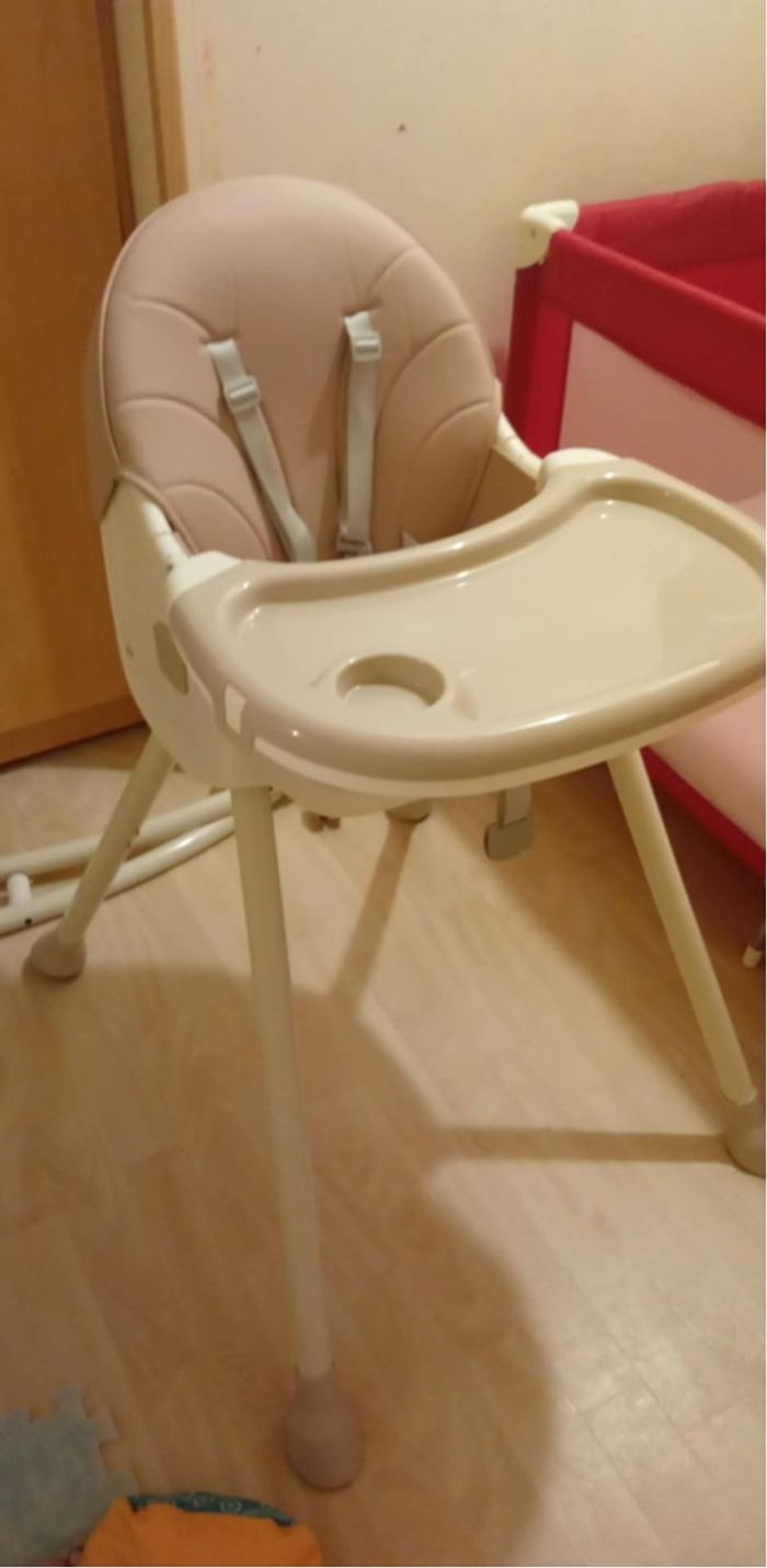 Chaise haute - photo numéro 2