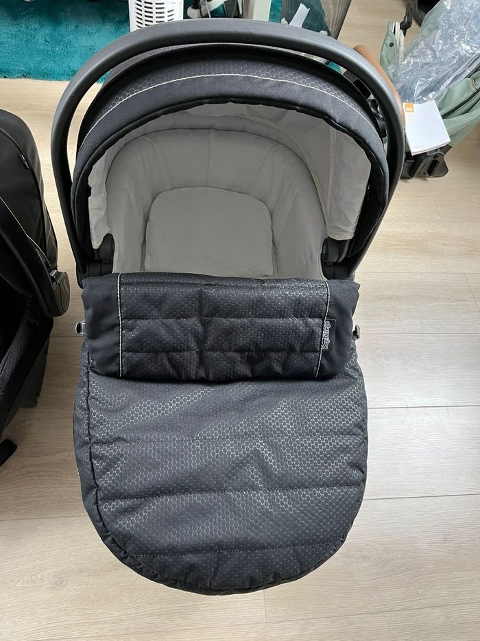 Poussette peg perego - photo numéro 2