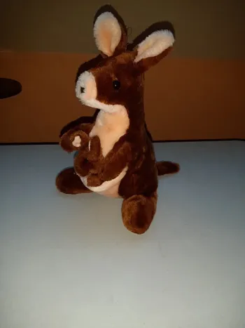 Peluche kangourou