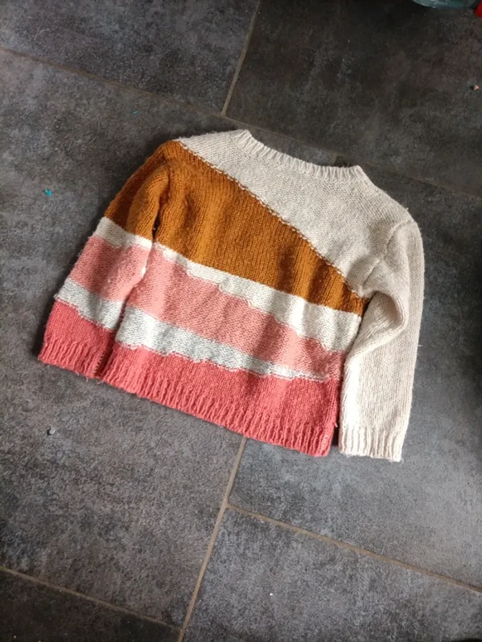 Pull chaud - photo numéro 3