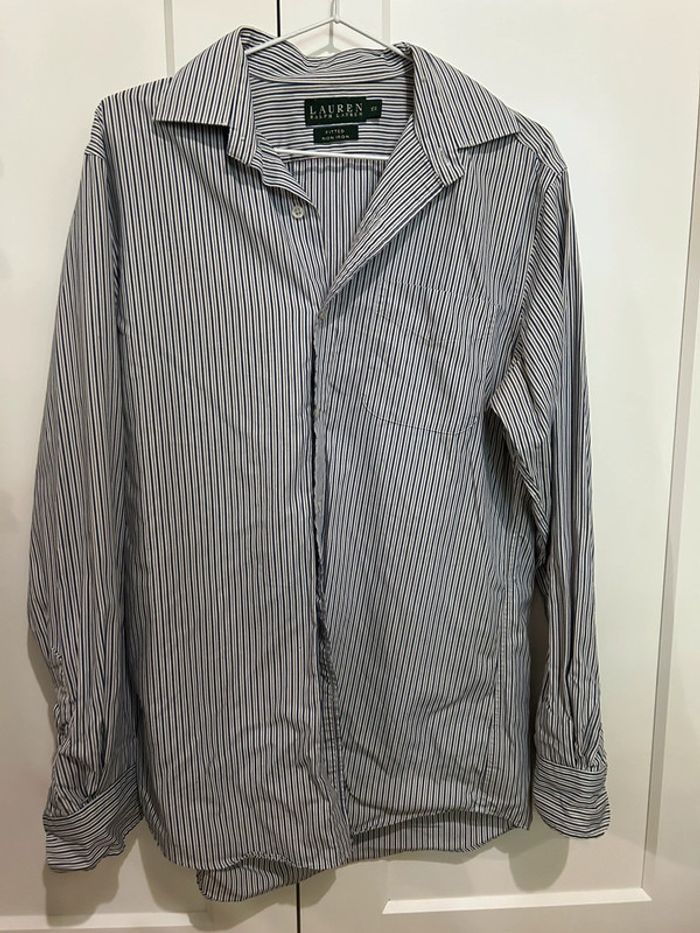 694 – chemise à rayures noire, bleue et blanche Ralph Lauren en taille 38