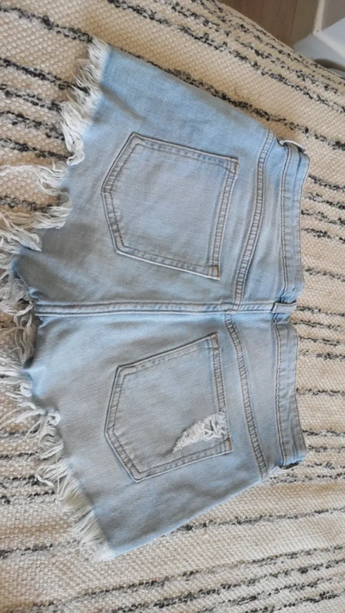 Short en jean Californie h&m - photo numéro 2