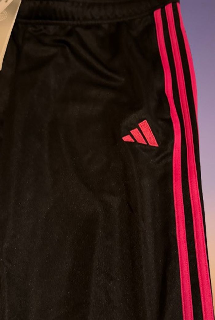 Pantalon Adidas Tiro 23 femme noir et rose - photo numéro 2
