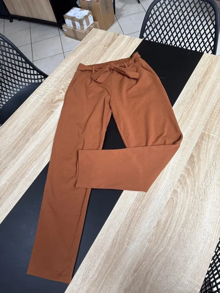 Pantalon marron taille S