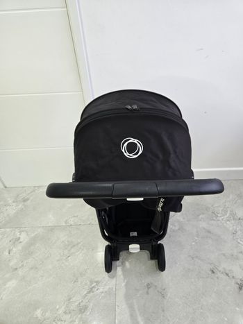 Poussette pliante compacte Bugaboo