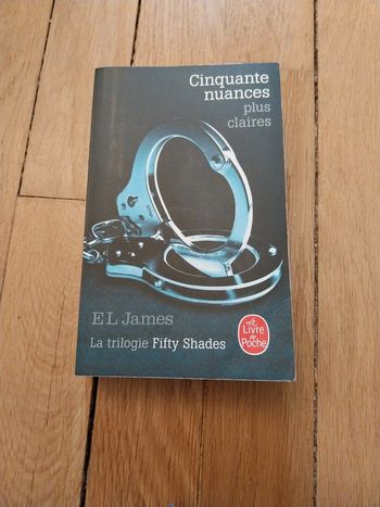 Livre Cinquante nuances plus claires
