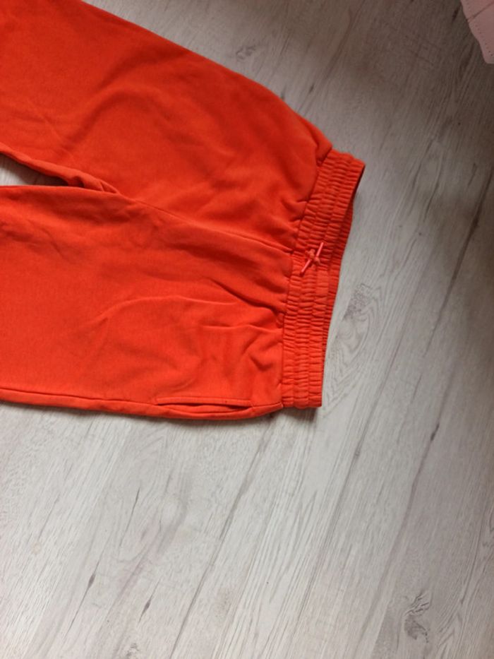 Pantalon de jogging orange taille 16 ans équivalent à du S - photo numéro 5