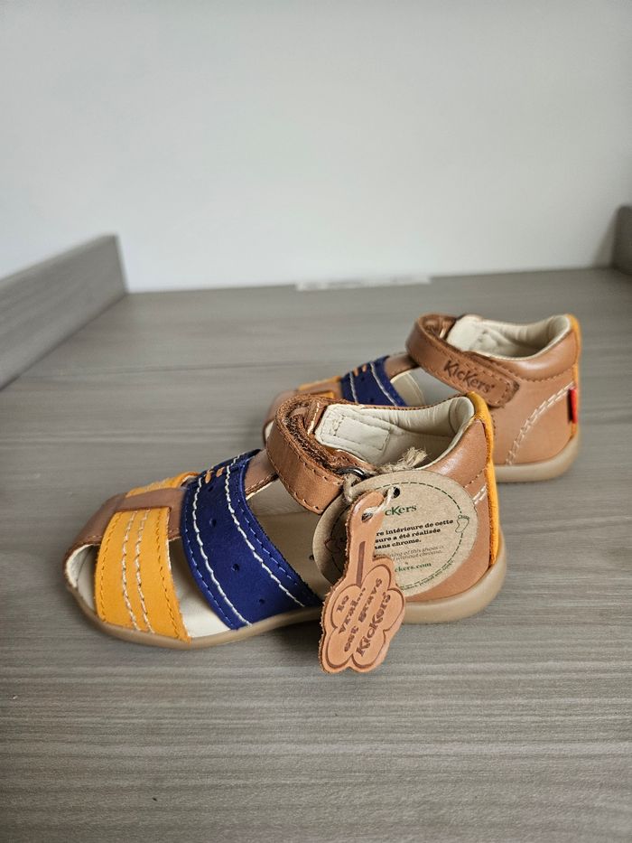 Sandales kichers 22 - photo numéro 3