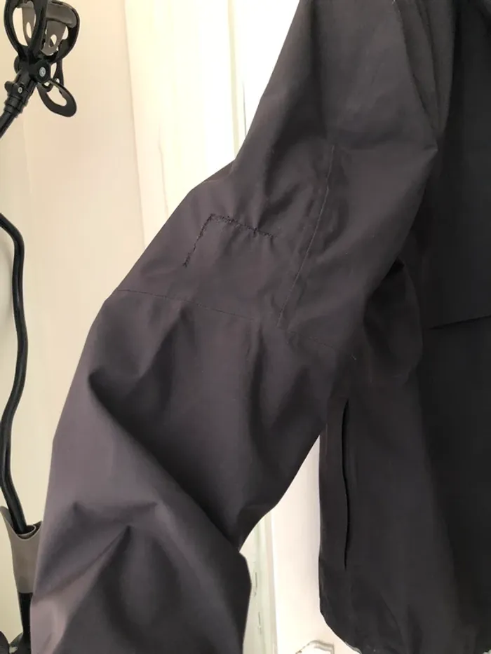 Veste imperméable Lululemon M - photo numéro 8