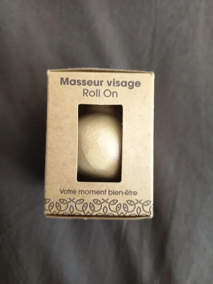 Masseur visage roll on - photo numéro 4