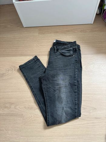 Jean taille 40