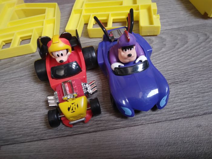 piste de course mickey et pat - photo numéro 5