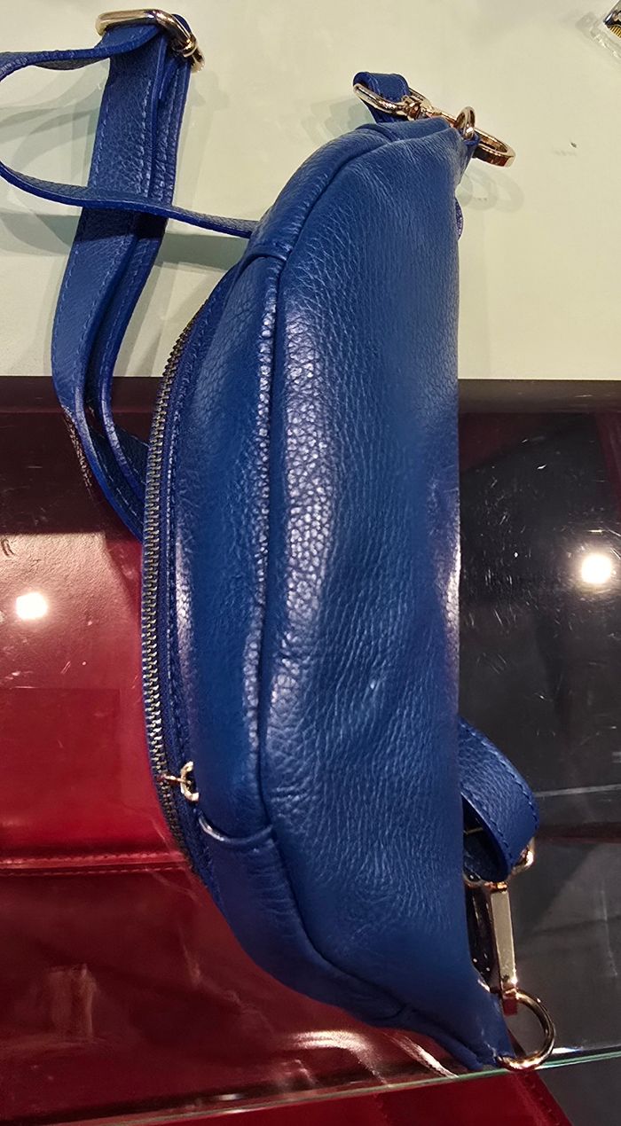 Sac banane femme bleu marine - photo numéro 7