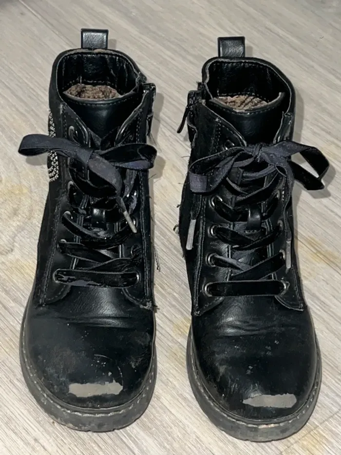Bottines noires - photo numéro 3