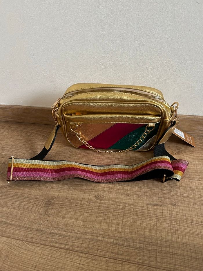Sac en bandoulière doré et multicolore neuf - photo numéro 4