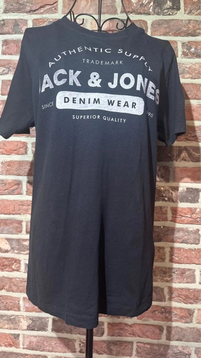 T-shirt noir Jack and Jones Taille S / 36 - photo numéro 4