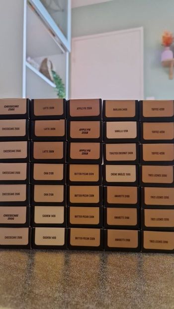 Hudabeauty Lot de  fond de teint easy blur 30ml teint mixte 