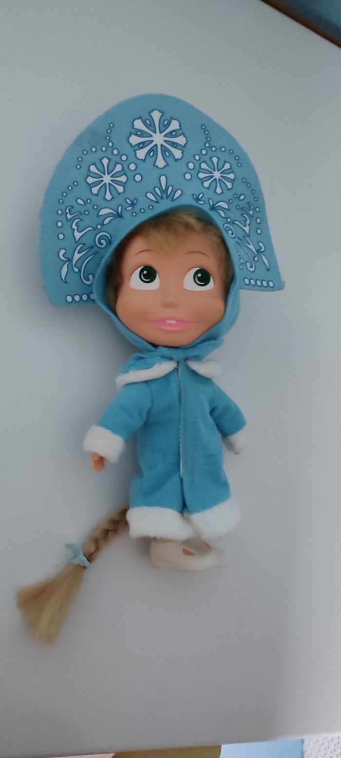 Poupée Micha nouvelle année