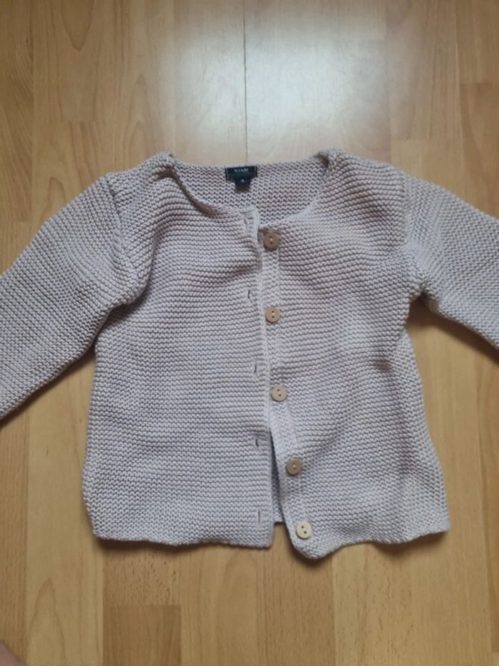 Lot 2 gilets en maille chauds - photo numéro 2