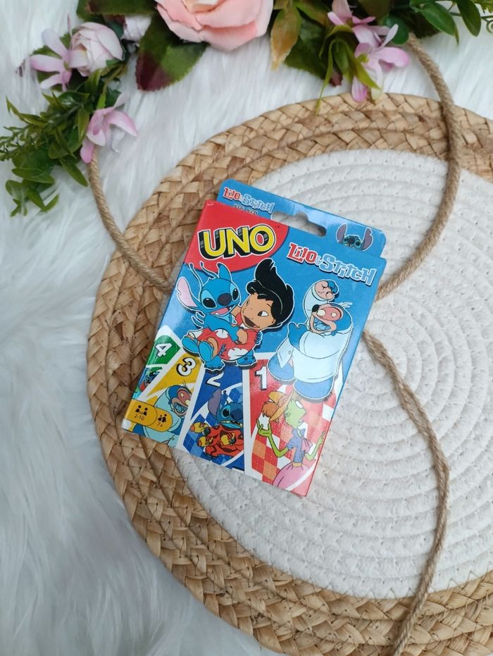 Jeux uno Stitch neuf
