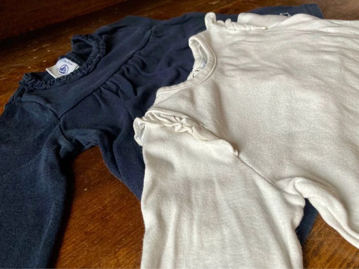 Lot de 2 tee-shirts fille 18 mois Petit Bateau - photo numéro 3