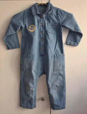 Combinaison en jean Marks & Spencer, taille 18 mois