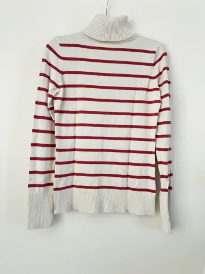 Pull col roulé