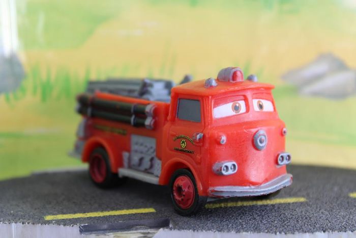 Disney Pixar cars Red - photo numéro 7
