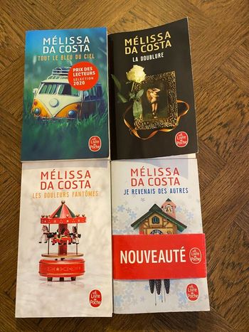 Lot de 4 livres de Mélissa Da Costa : La doublure, les douleurs fantômes, je revenais des autres