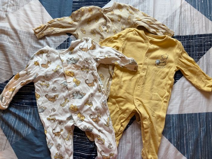 Vêtements bébé - photo numéro 2