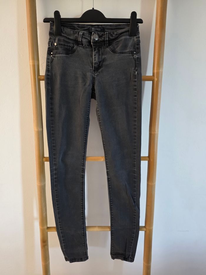 Lot de 3 jeans Bonobo Taille 34 - photo numéro 2