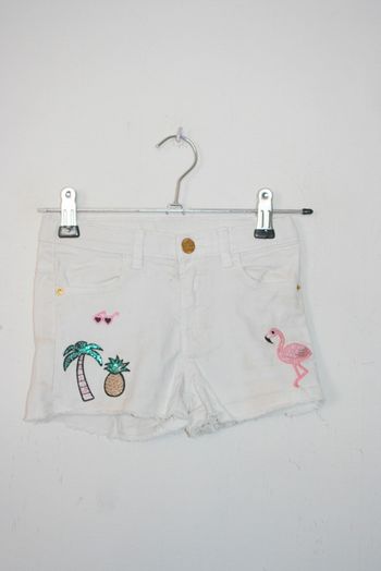 Short jeans blanc H&M 5/6 ans