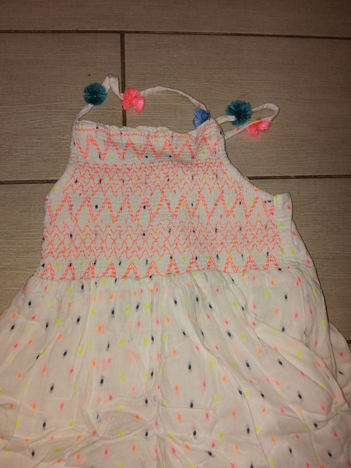 Robe taille 8 ans - photo numéro 2