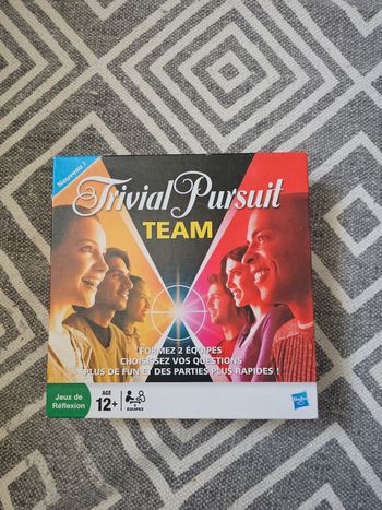Trivial Poursuit Team