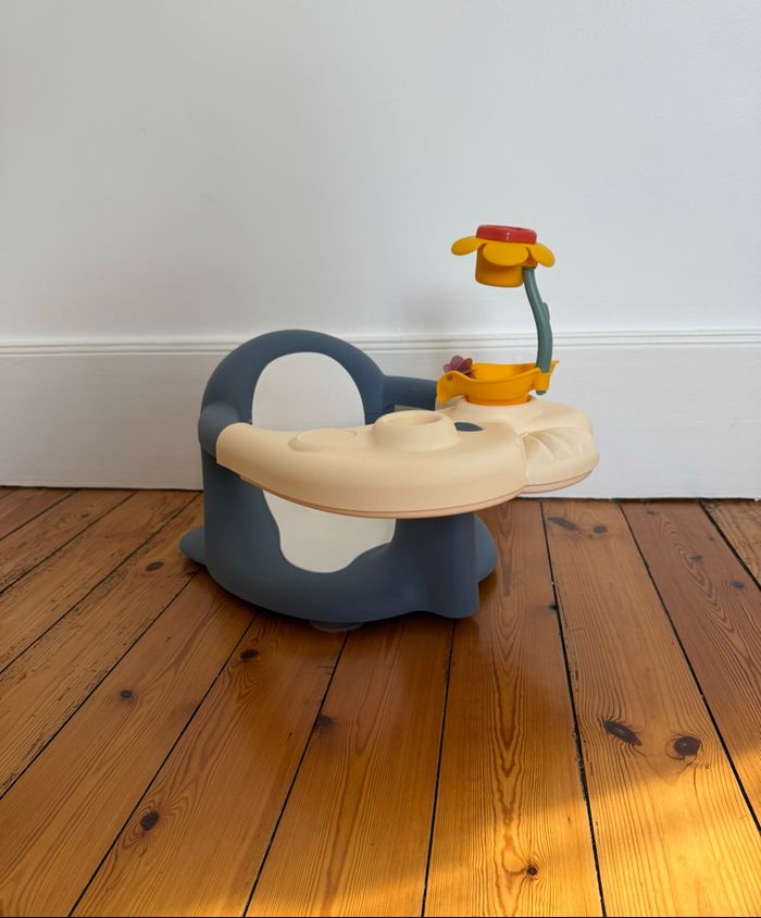 Smoby Little Siège de Bain - 2 en 1 - Tablette d'Activités Réglable - Ventouses Incluses - pour Bébé dès 6 Mois - Fabriqué en France - photo numéro 3