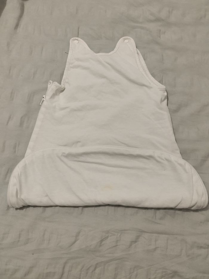 Lot 2 gigoteuses blanches Kiabi 0-6mois - photo numéro 6