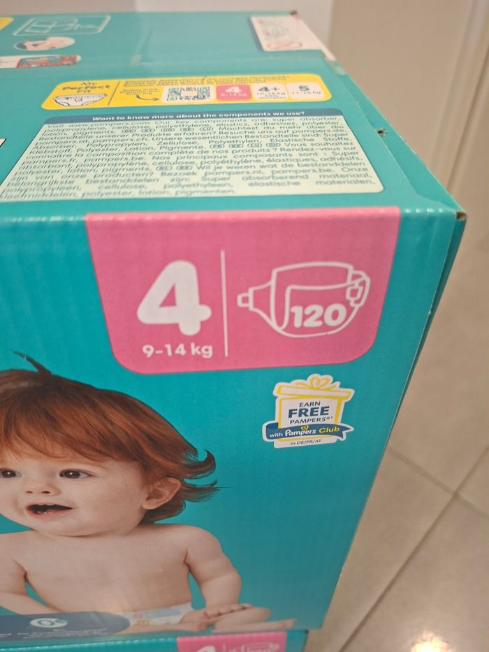 Lot de 2 cartons de couches pampers pack XXL taille 4 - photo numéro 2