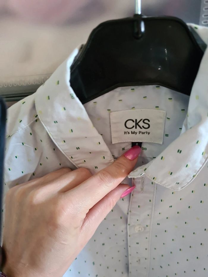 Chemise 8ans - photo numéro 2
