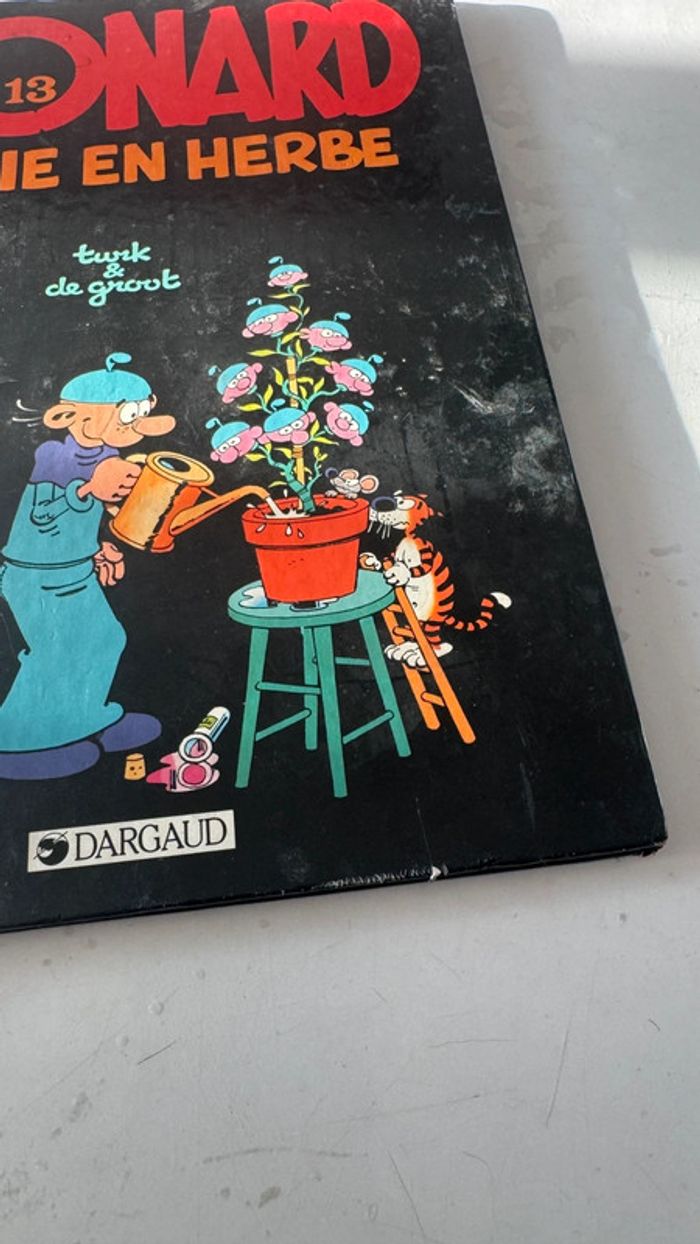 📘 BD Léonard Tome 13 – Génie en herbe Par Turk & De Groot – Éditions Dargaud - photo numéro 4
