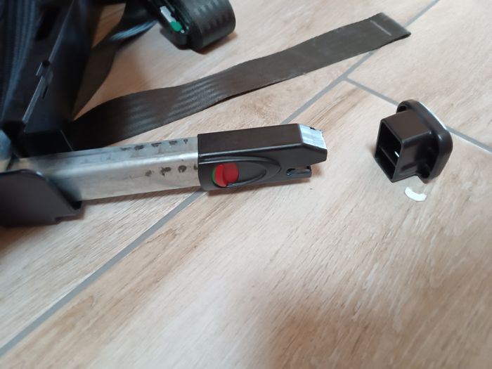 🚗 Siège auto groupe 2/3 Isofix – 15 à 36 kg – Très bon état - photo numéro 4