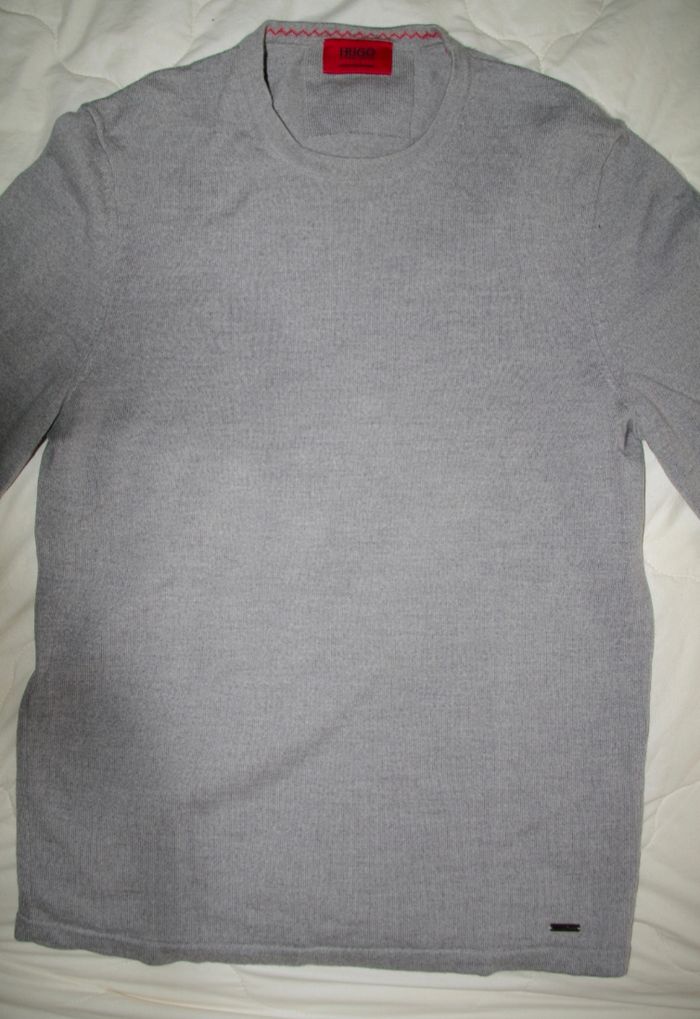 pull Hugo Boss homme S - photo numéro 2